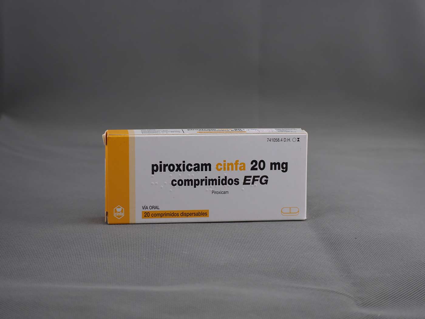 吡羅昔康片Piroxicam